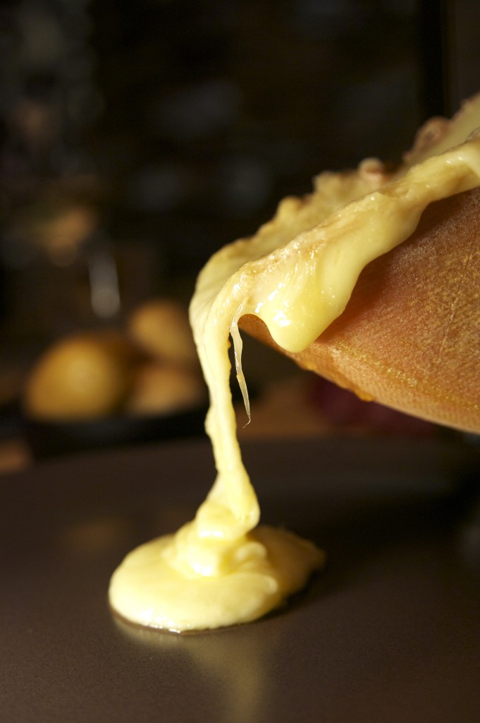 Raclette 5 au lait cru Cave à Fromages Bistrot de Megève